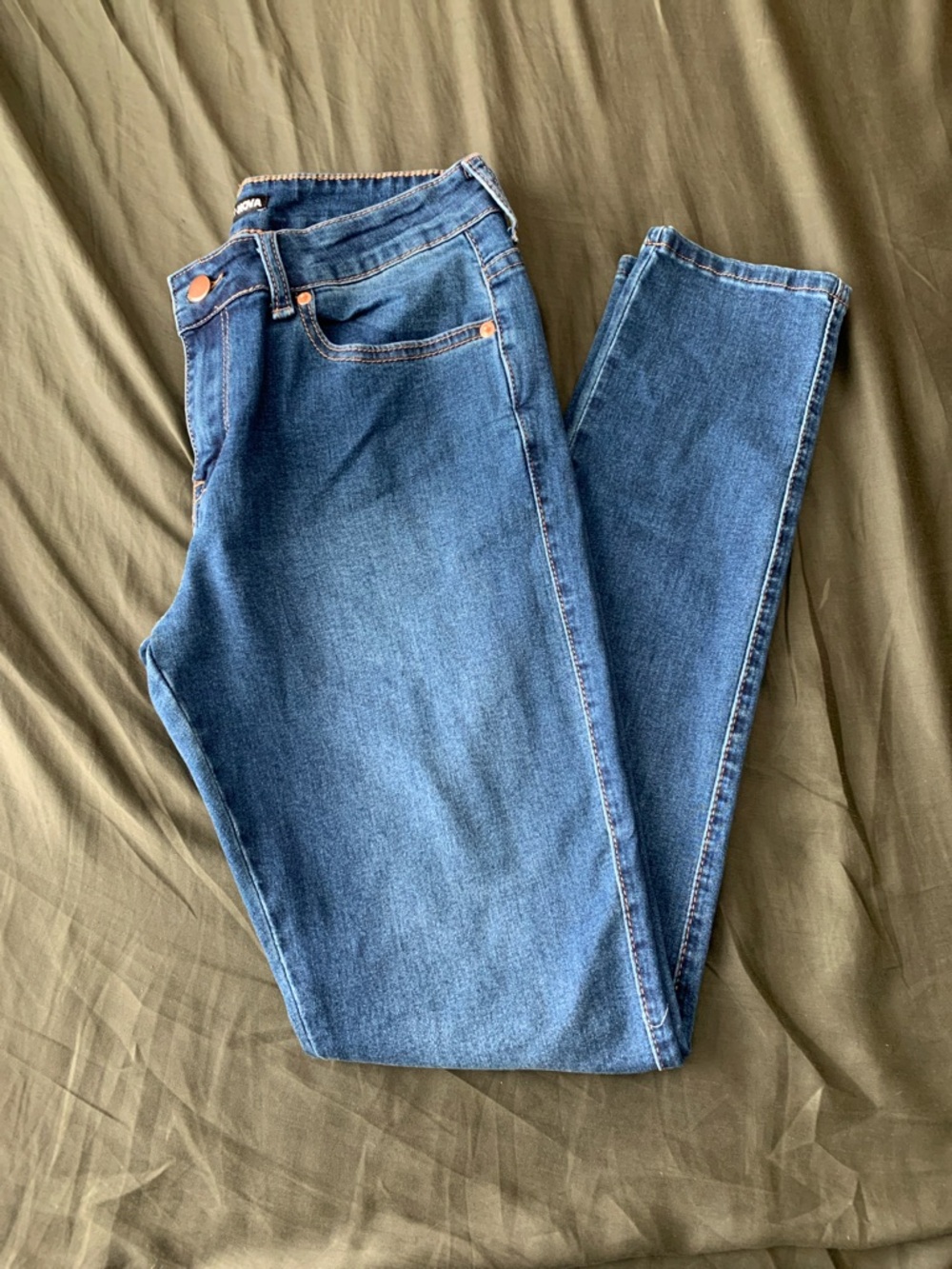 Fashion Nova Women's Skinny Jeans - Classic Blue Denim